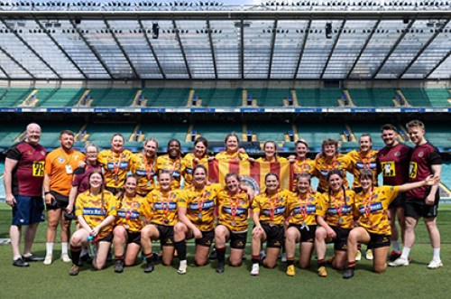 Sheffield Tigers line up for a celebratory picture at Twickenham
